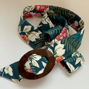 MAGICAL SCRAPS Floral Fabric Belt